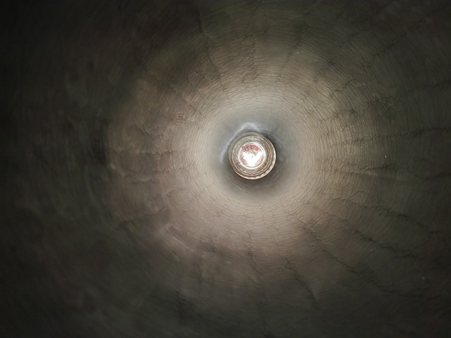 světlo v tunelu